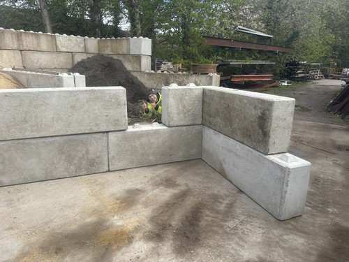 Retaining wall concrete lego - wall,