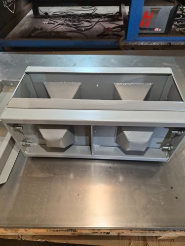 600 300 200mm interlocking - 300, x